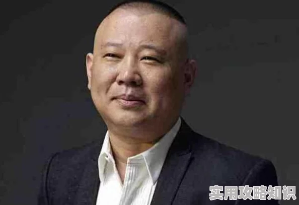 美女不穿衣服直播违法低俗传播不良信息危害身心健康请勿观看
