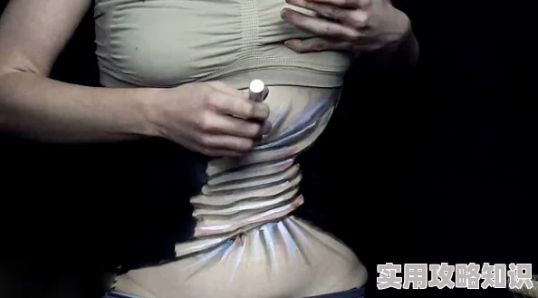 狠狠干美女网友：这种表达令人不适，建议换个说法